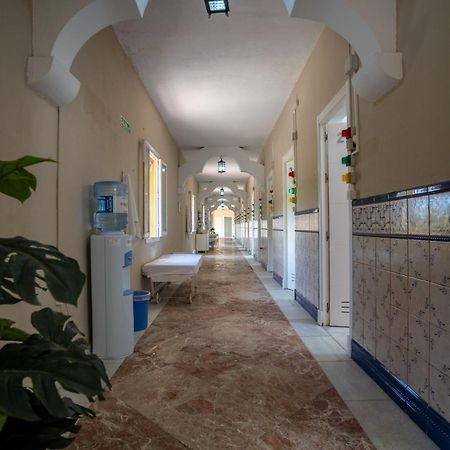 Hotel Balneario De Chiclana شيكلانا دي لا فرونتيرا المظهر الخارجي الصورة
