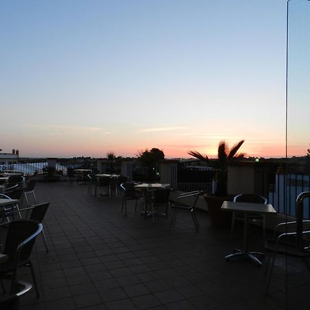Hotel Balneario De Chiclana شيكلانا دي لا فرونتيرا المظهر الخارجي الصورة