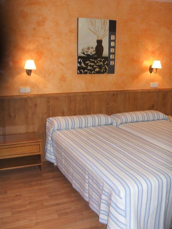 Hotel Balneario De Chiclana شيكلانا دي لا فرونتيرا الغرفة الصورة